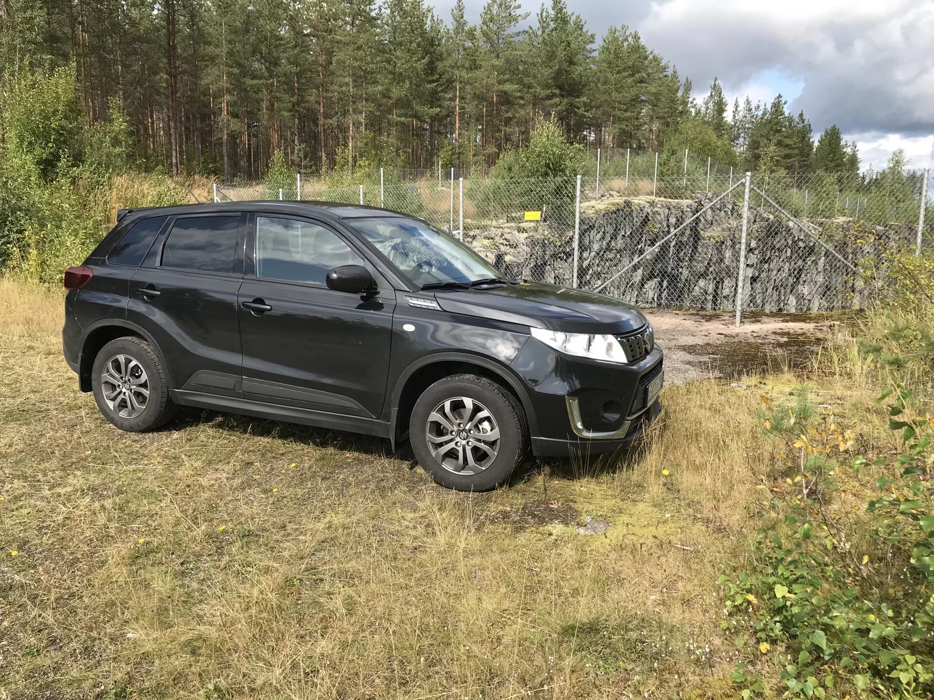 Сузуки витара 2015. Сузуки витара отзывы реальных владельцев. Suzuki vitara 2018. Suzuki vitara бирюзовый. Сузуки витара 2016.