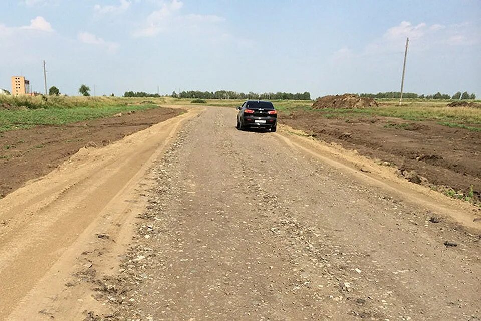 Песчано гравийная дорога. Песчано гравийная дорога. Дорога гравий. Песчано-гравийная грунтовая дорога. Дорога гравий.