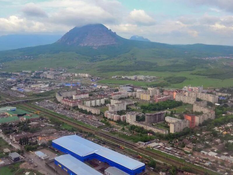 Гора машук в пятигорске. Ставропольский край г минеральные. Железноводск виды города. Ставропольский край г минеральные. Гора змейка пятигорск.
