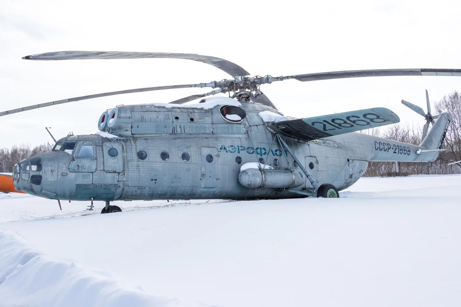 Вертолет ми-6 в Тарко-Сале. Ми-6 вертолёт. Ми 6 Рассоха. Ми-6 Монино. Командир ми 6