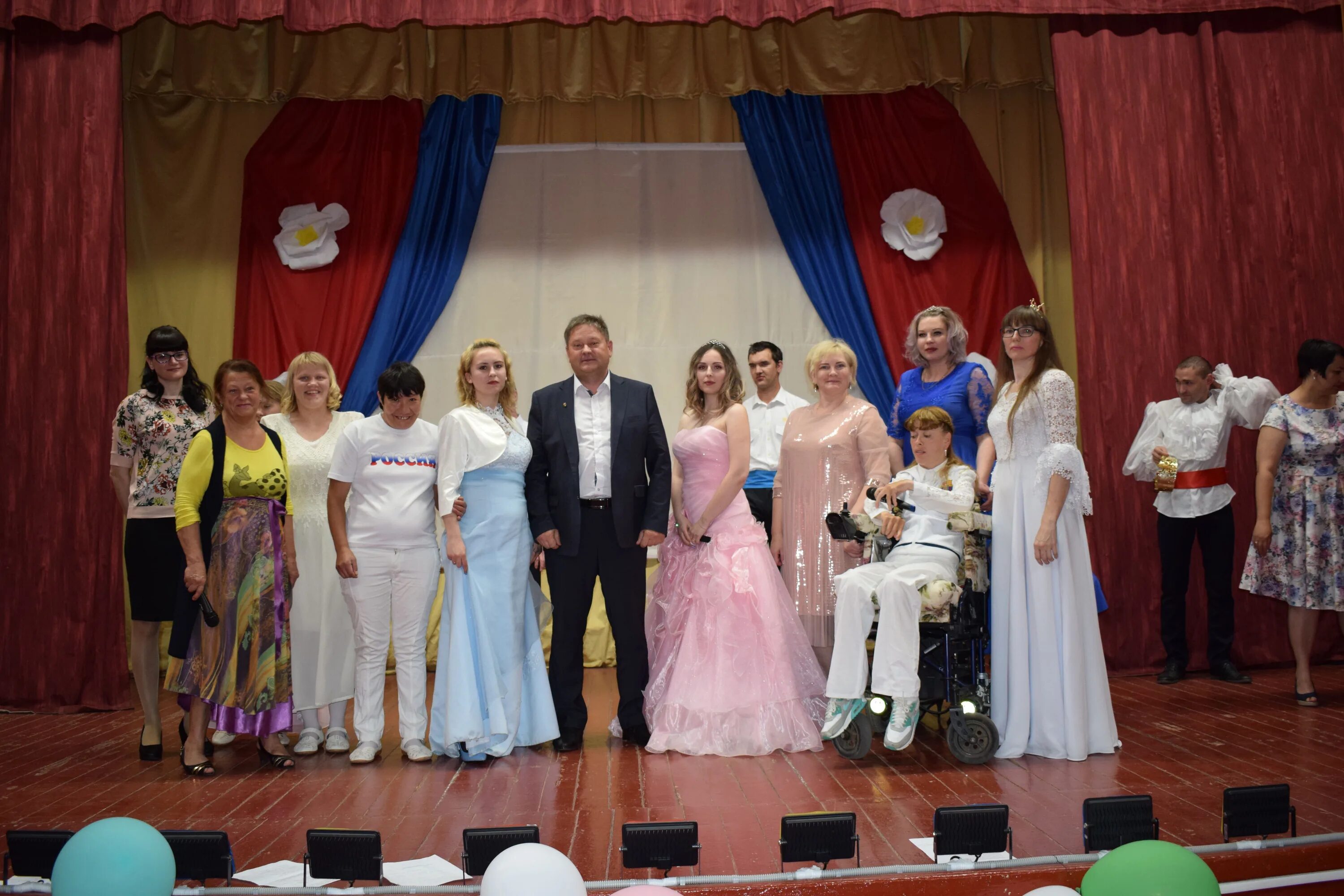 Таланты самодеятельность. Антроповский психоневрологический интернат. Люберецкий психоневрологический интернат зенино. Антроповский психоневрологический интернат чеховский район. Иппоклуб берегиня домодедово.