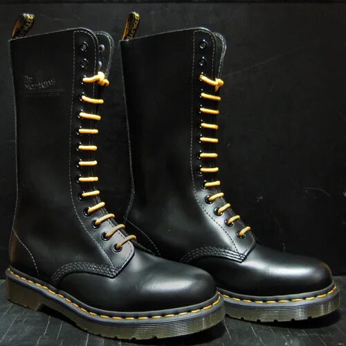 берцы martens мужские. ботинки доктор мартинс мужские. Dr. Dr. берцы доктор мартинс.