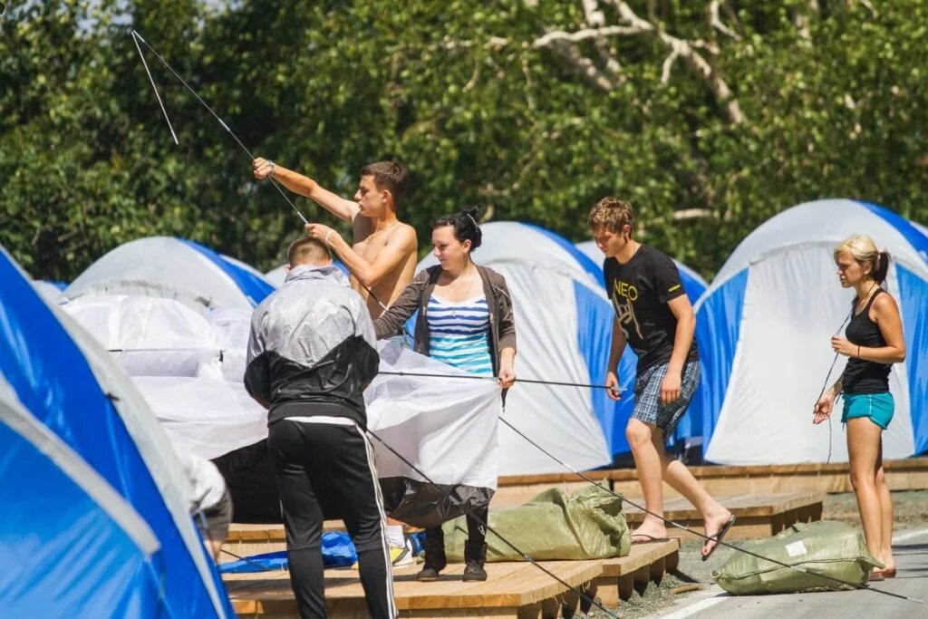 Жемчужный остров сербия. Западно эстонский архипелаг. Форум острова сахалин. Материковый остров сахалин. О́стров се́верный.