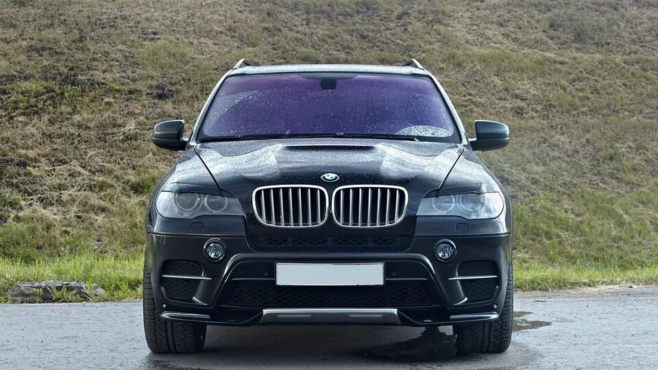 Лобовой х5 е70. БМВ Икс 5 е 70. BMW x5 e70 Рестайлинг черный. BMW x5 e70 4.8. БМВ x5 e70 Рестайлинг.