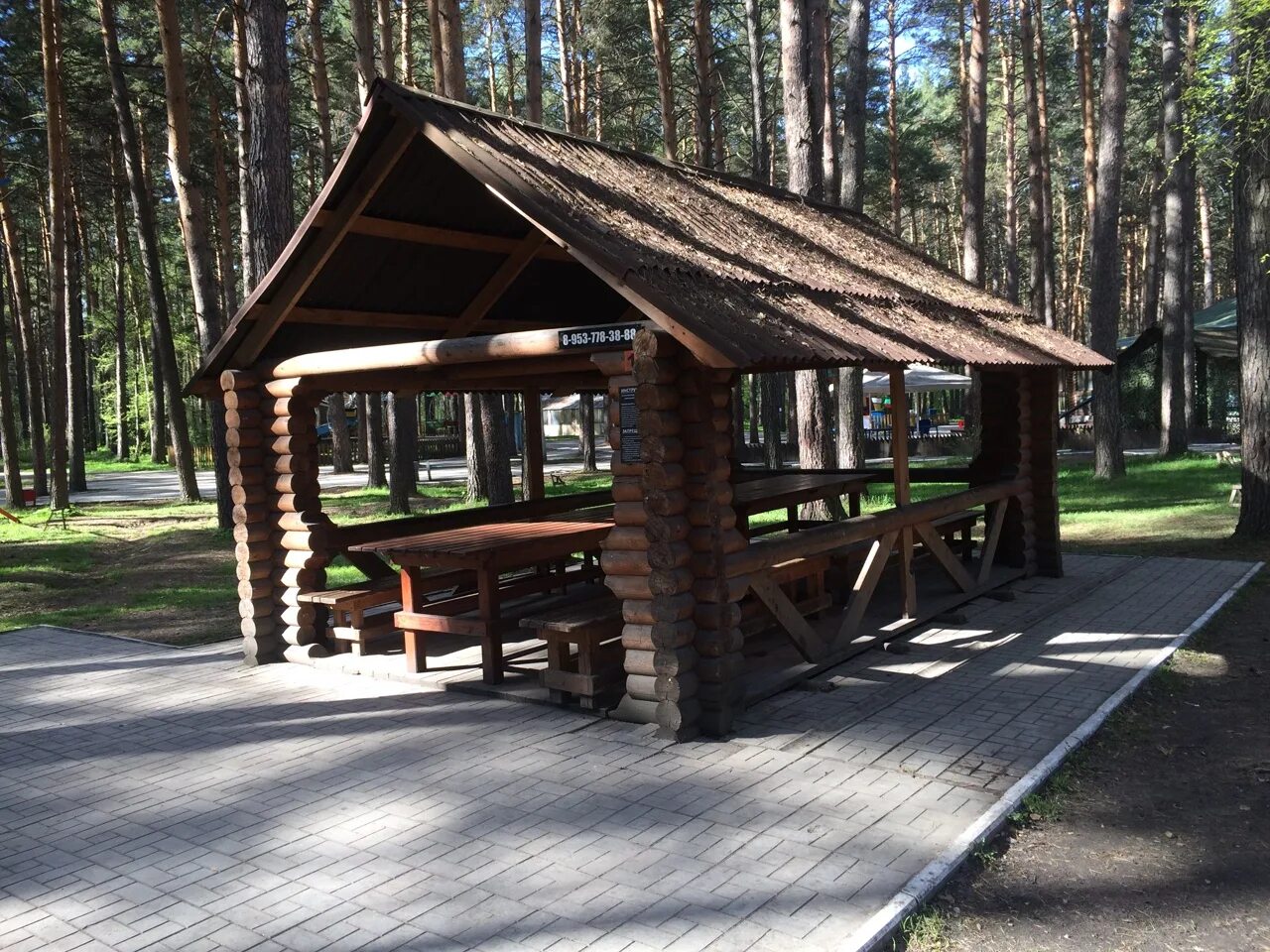 Парки беседками мангалами. Мангальная зона Сосновый Бор Иваново. Сосновый Бор парк Шашлычная зона. Сосновый Бор парк шашлыки. Сосновый Бор Новосибирск база.