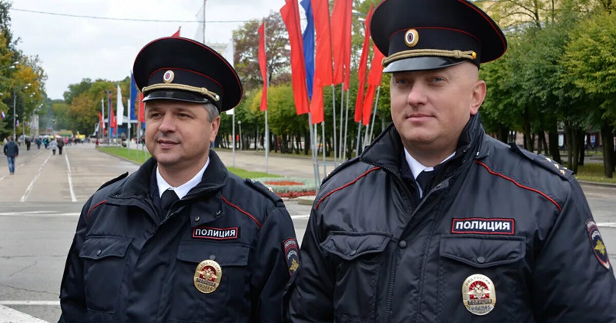 Овд 52. Федорцов роман викторович. полиция смоленск. сотрудники овд. начальник гаи петродворцового района.