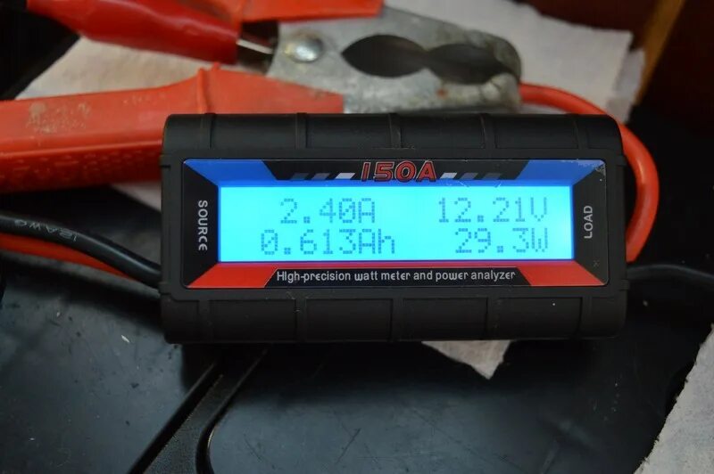 Зависимость емкости аккумулятора li ion от температуры. Таблица заряда литиевых аккумуляторов. Нагрузка для разряда аккумулятора. Реле максимального напряжения схема. Сф-8500 разряд батареи цс.