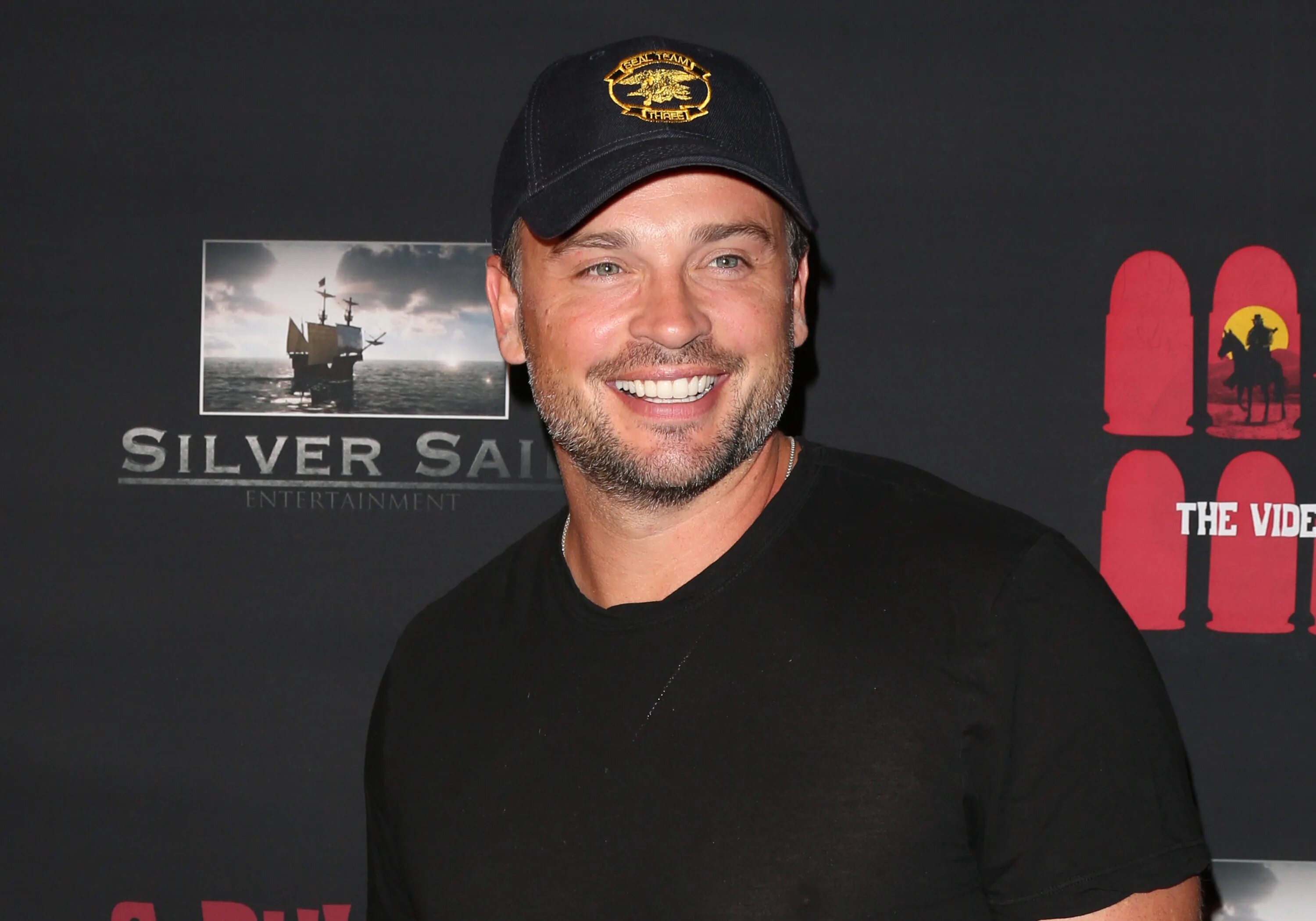 Tom can well. Том Уэллинг 2020. Tom Welling Люцифер. Том Уэллинг сейчас. Том Уэллинг сейчас 2020.