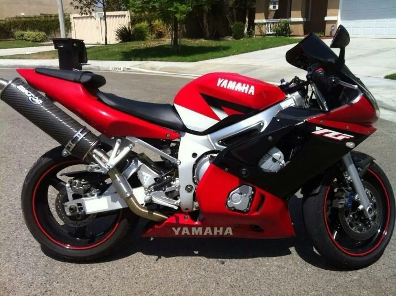 Yamaha r6 2001. Yamaha YZF-r6 2001. Yamaha YZF-r6. Yamaha YZF-r6 1999.