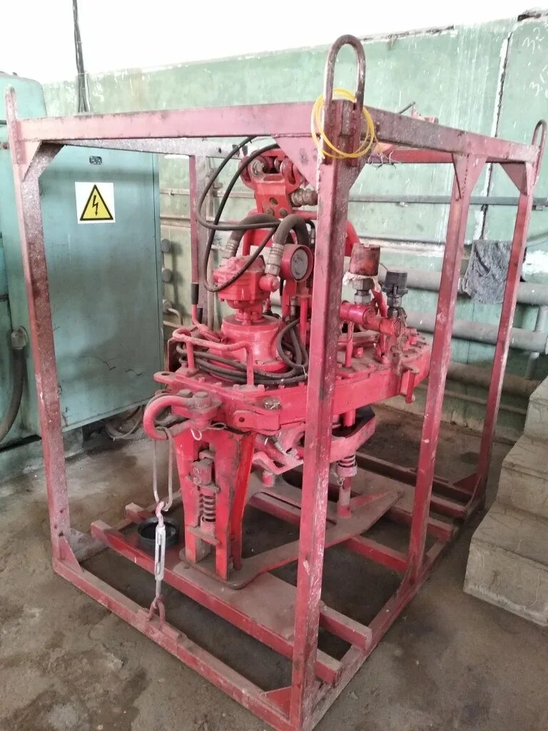 Гидравлический ключ гкш-1500мт. Продам гидравлический. Поворотный коллектор экскаватора. Продам гидравлический. Насос ручной prbd 25/412dd.