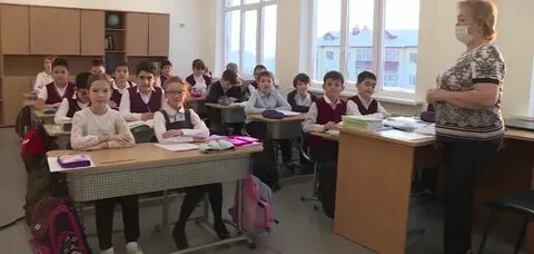 Сколько школ в уренгое