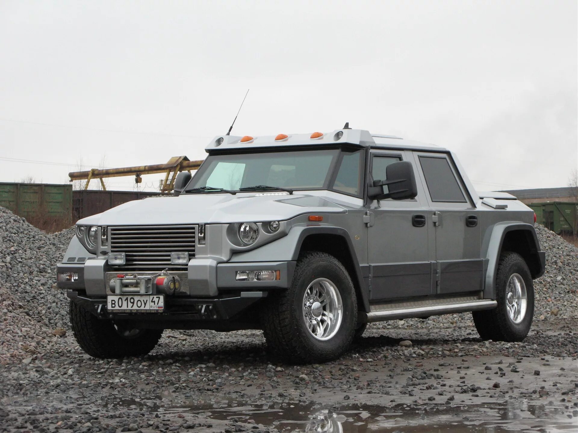 Автомобиль комбат т-98. Джип комбат т-98. Бронеавтомобиль комбат т-98. УАЗ Т 98 комбат.