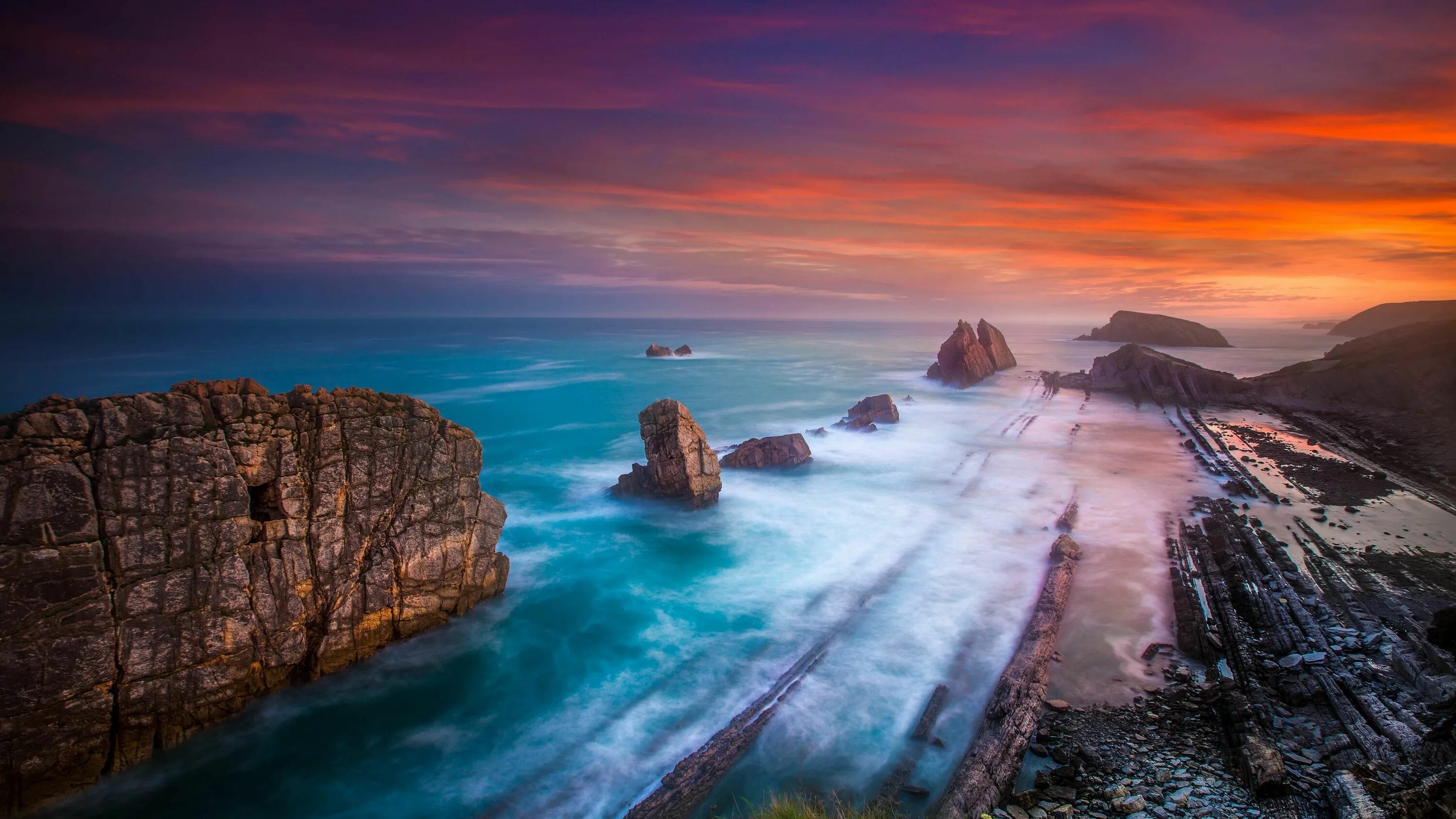 Берег атлантического океана португалия. Четвертое море. Море hd. Четвертое море. Тихий океан байкал.