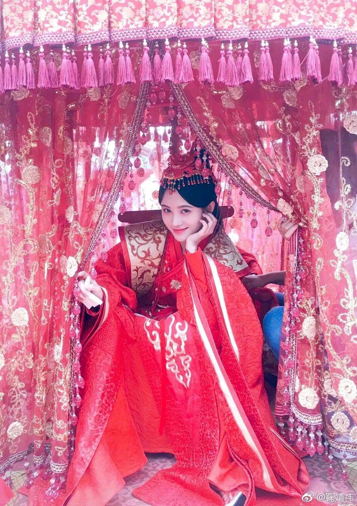 Yi f xi
