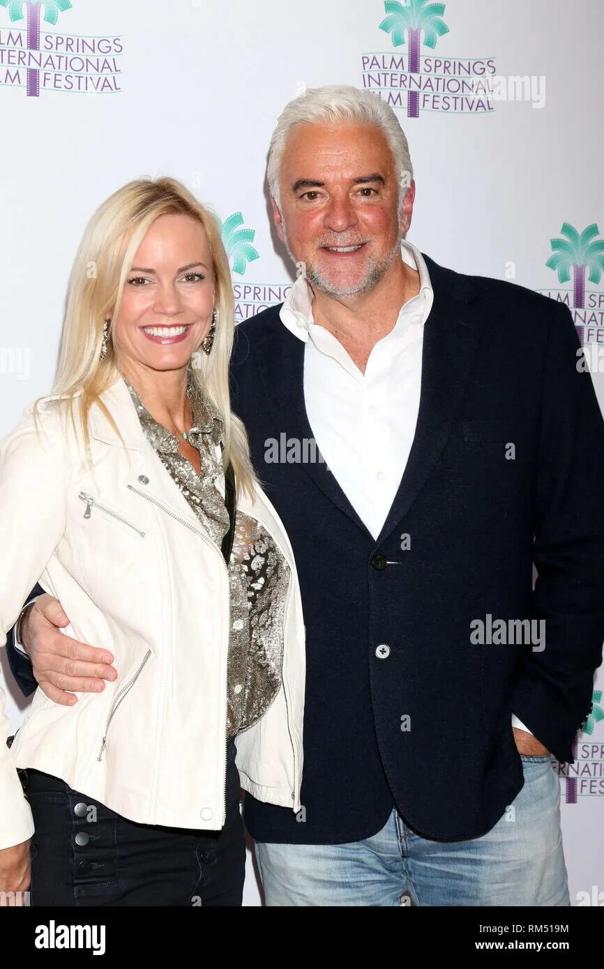 Врач джон харли ирландский в 16. Джон харли врач в 16 веке. Врач джон харли ирландский в 16. Harley and john. Джон адская кухня.