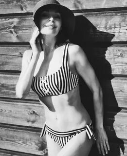 Жетілген украиндық әйелдердің жеке порно фотосуреттері