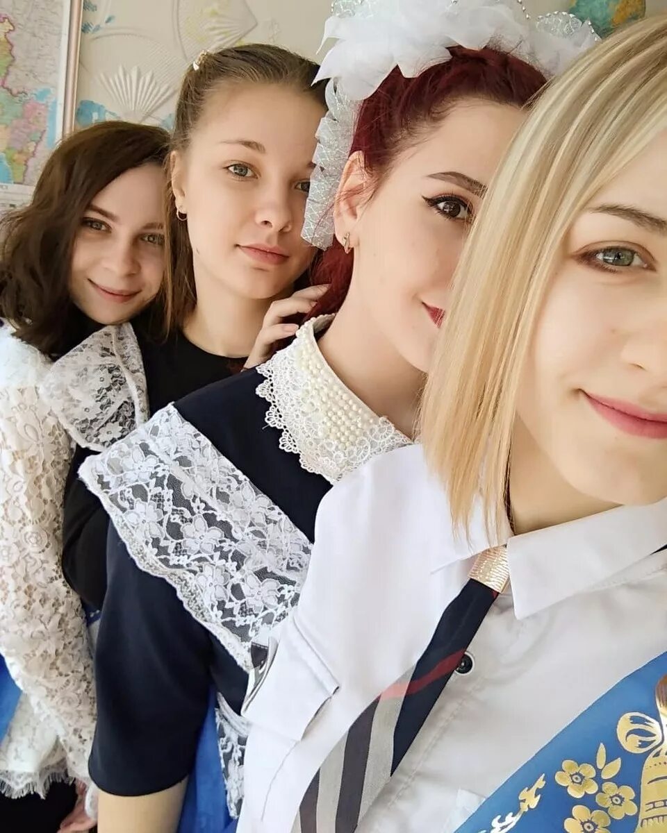 Школь девочка
