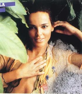 Shari Belafonte Nude. 