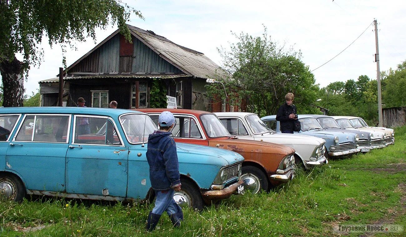 Скорость по деревне на машине