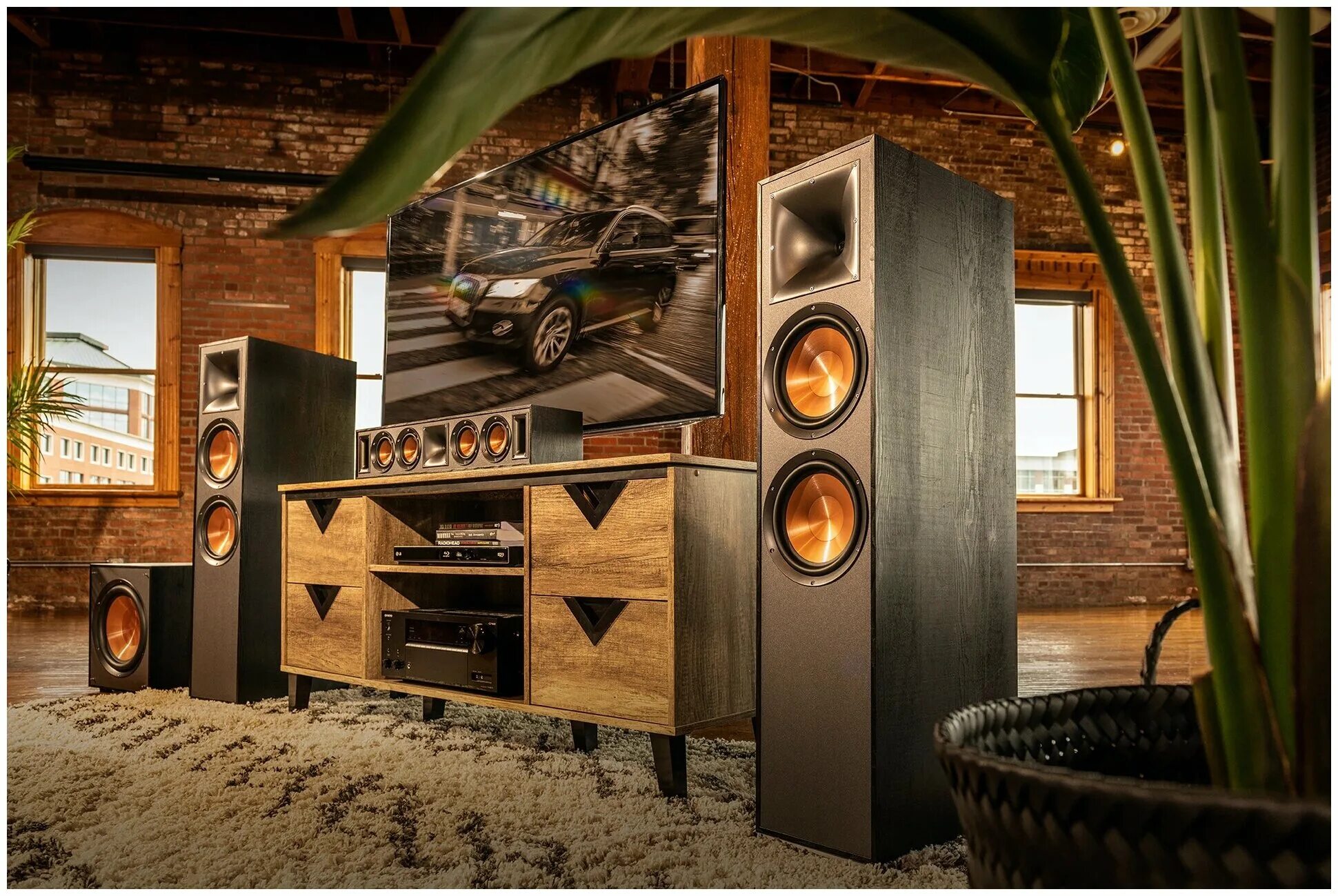 Дом спикер. Klipsch r820. Klipsch r-620f. Klipsch reference r-620f. Klipsch reference r-820f.