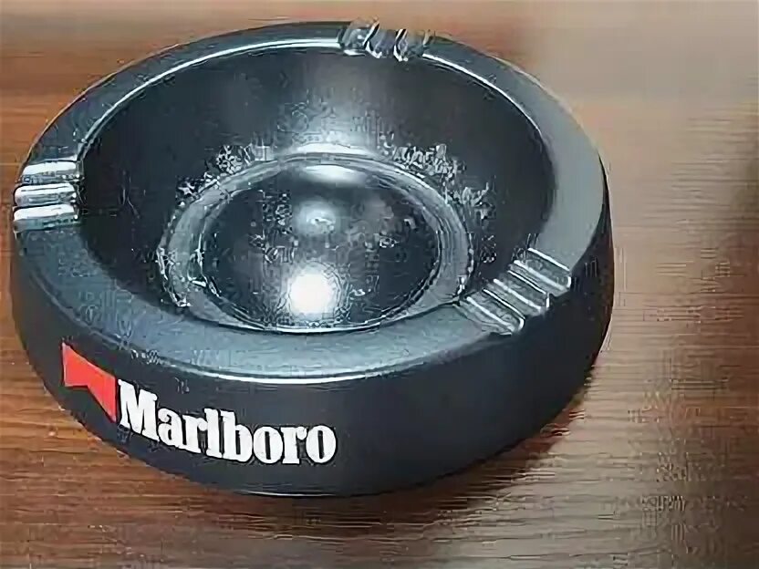 Marlboro classics ремень. Карманная пепельница мальборо. Пепельница литьё 1825. Пепельница мальборо. Кастомная пепельница.