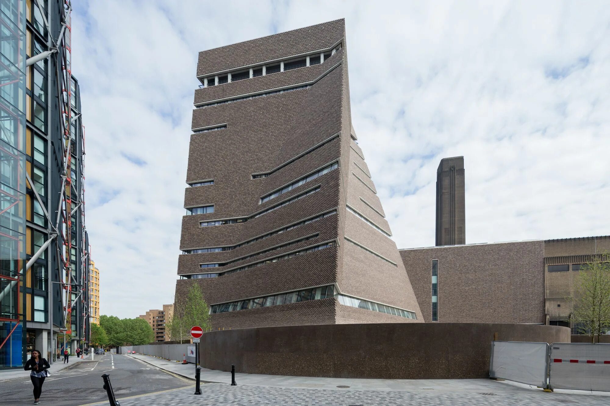 Тейт модерн. Tate modern, лондон (великобритания). галерея tate modern лондон. современная галерея тейт, лондон, великобритания. тейт модерн в лондоне.