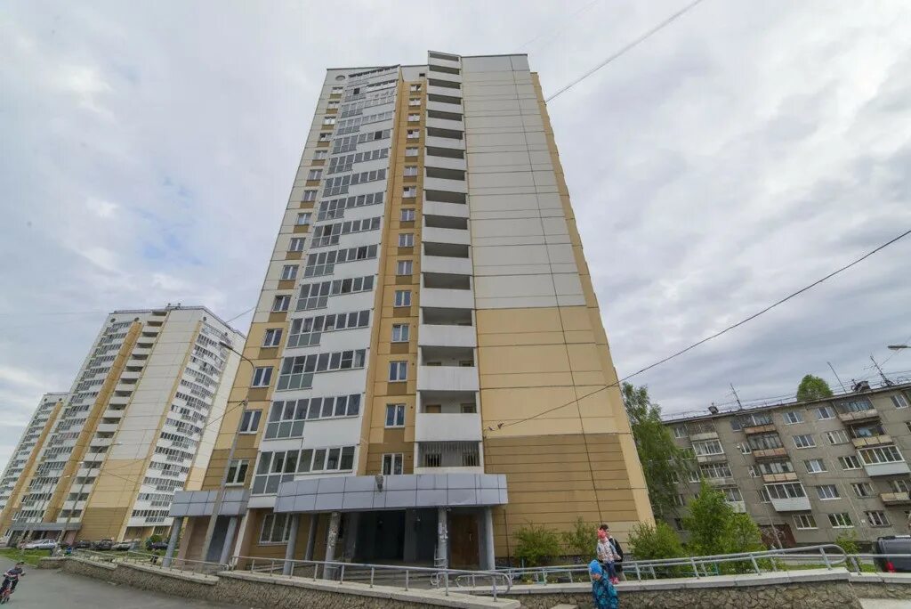 Билимбаевская 25/3. Билимбаевская 25/1 екатеринбург. Билимбаевская 25/5. Билимбаевская 25/5 екатеринбург. Билимбаевская 7.