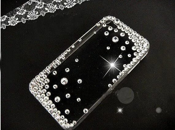 Стразы на камеру. Стразы на камеру. Стразы на камеру айфон. Накладка на камеру iphone 12 pro max. Где камера стразы.