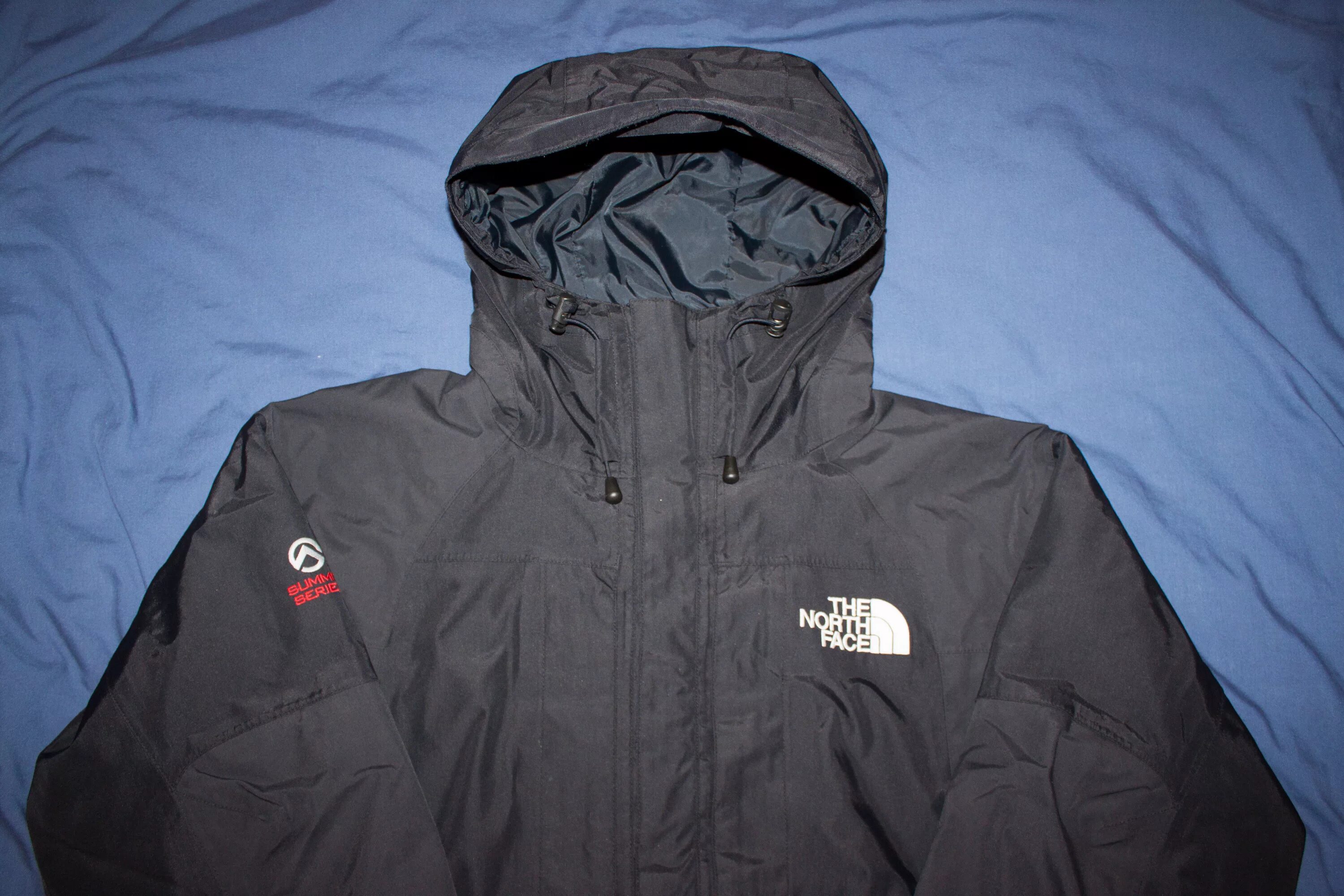 The north face summit series. The North face Summit Gore Tex. The North face Summit Series Gore-Tex. Summit Series Gore Tex. The North face Summit Series Gore-Tex ветровка.