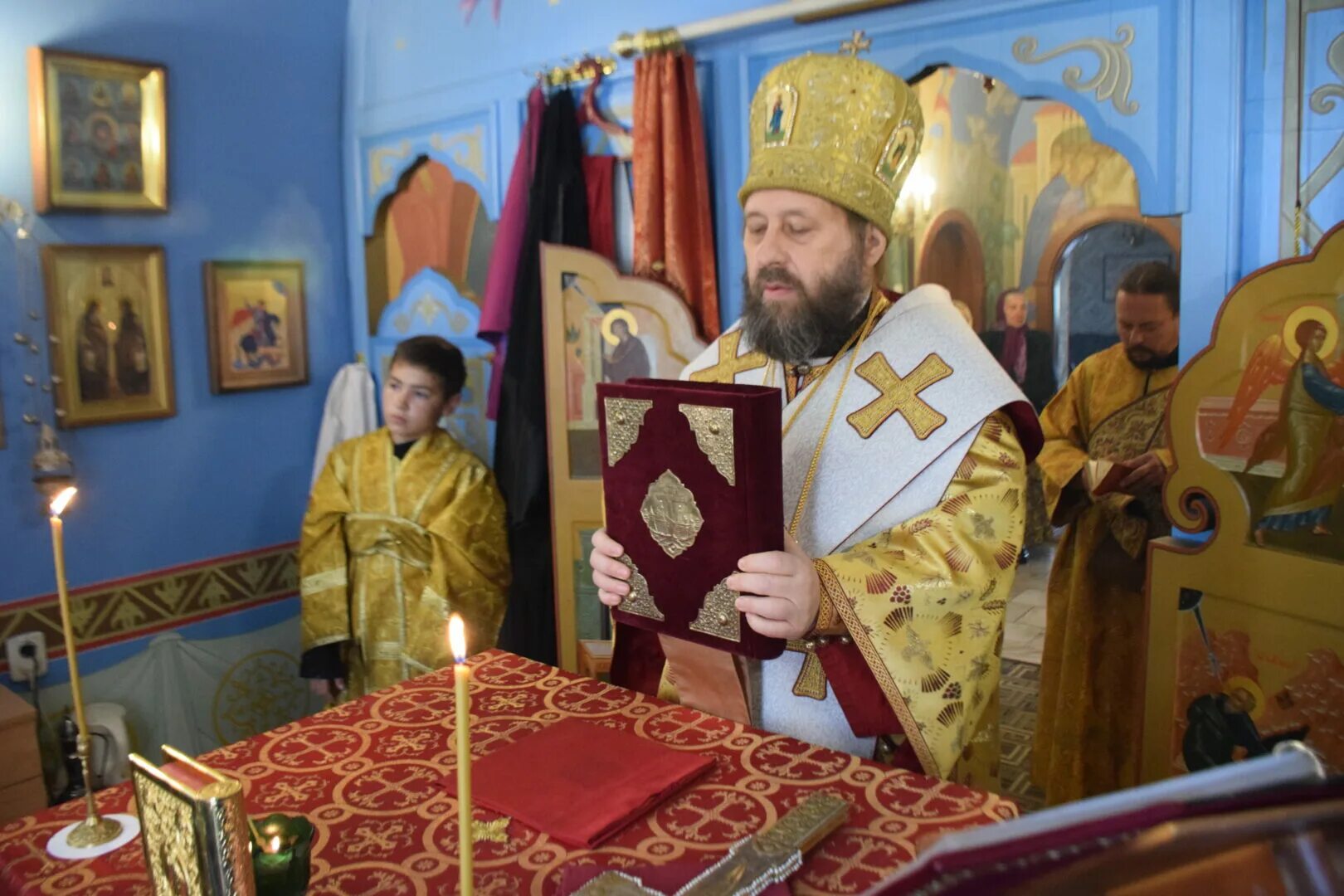 рождественская служба абаканский храм. преображенский собор абакан. церковь абакан церковь абакан церковь служба абакан абакан. службы в храме в абакане. престольный праздник объявление.