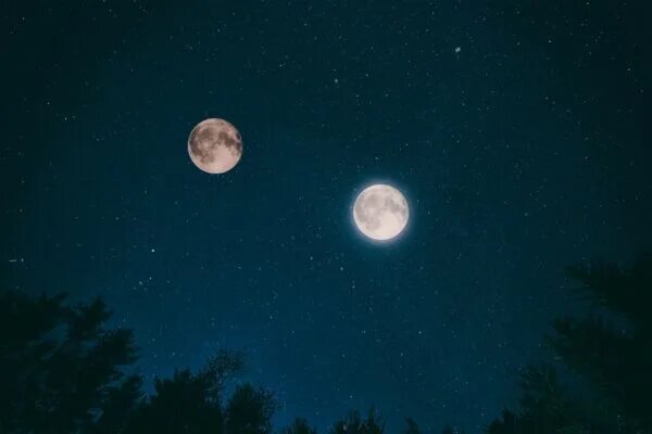 2 луны на небе. где две луны. где две луны. 2 луны природное явление. две луны на небе.