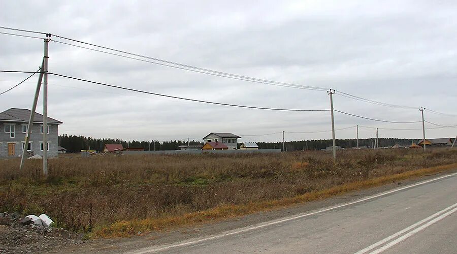 Пожар на улице урицкого сегодня. Дом полевской косой брод. Погода в косом броду. Лосиное ухо самородок косой брод. Косой брод 1 мая 18 продам.
