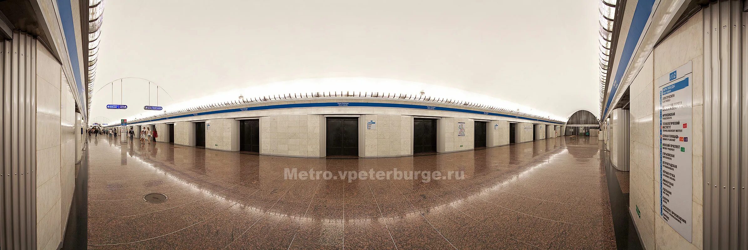 Почему в петербурге линии