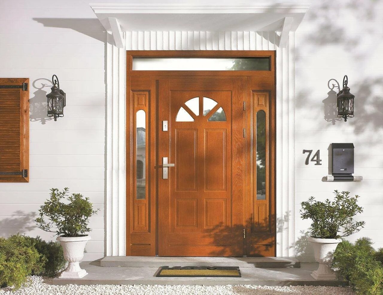 Наружные двери. Красивые входные двери в дом. Дверь входная деревянная. Дверь уличная.