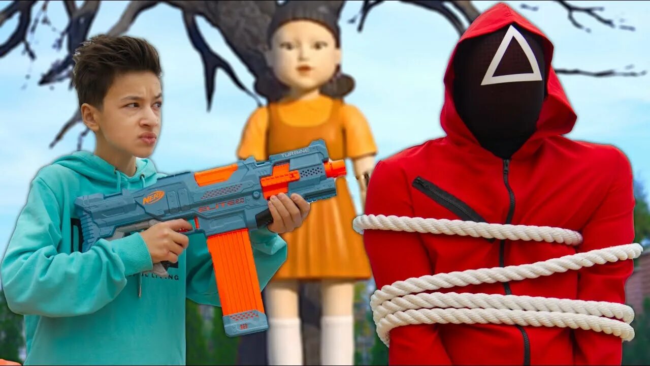 Интересные занятия. Детские игры реальной жизни. Развлекательные игры для детей. Игра в кальмара детская игра. Семейные игры.