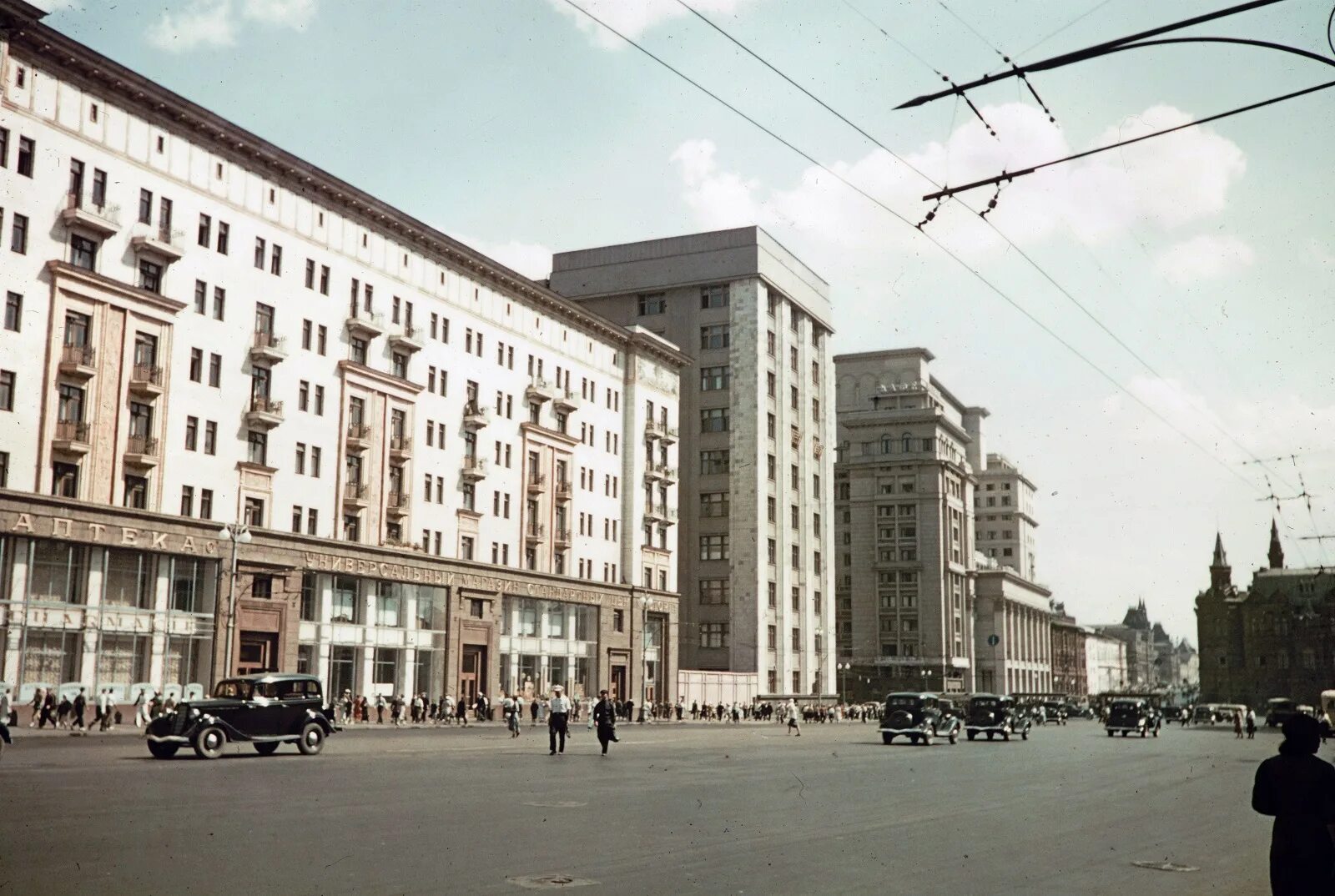 Улица Горького (Тверская) Москвы 1939. Москва улица Горького 1939 год. Тверская улица 1930. Улица Горького Москва в 1931. Улицы москвы 1930 годов