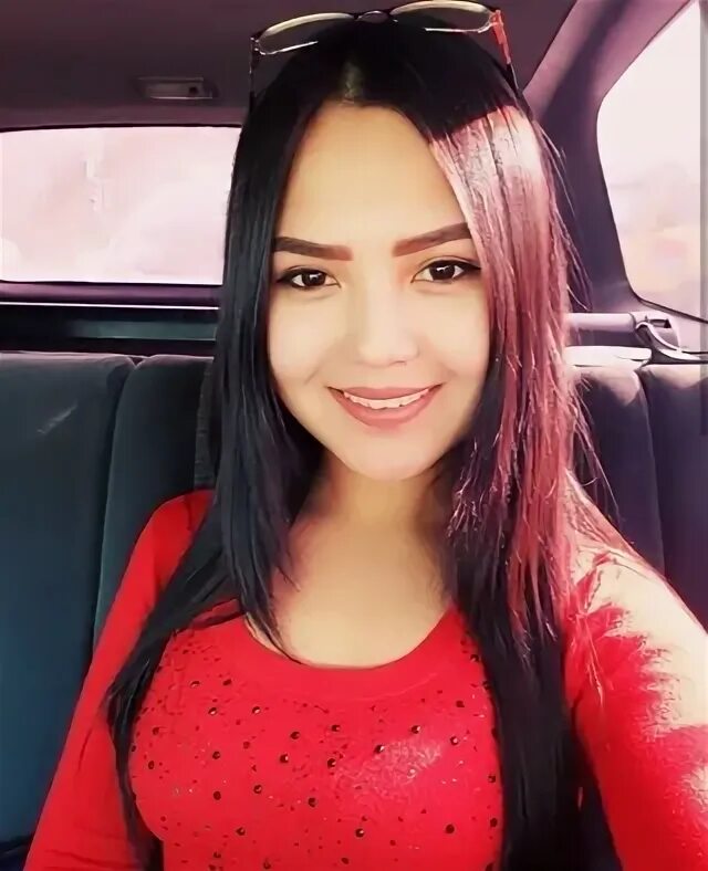 Буква а в сердечке. Мээрим мураталиева. Айнура кембирова фото. Айнура фото. Айнура кембирова.