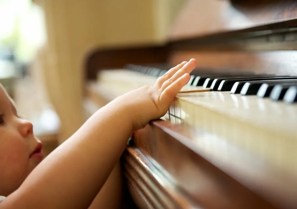 Детские песни занятия. Пианино для детей. Фортепиано для детей. Музыкальное занятие. Занятия на фортепиано.