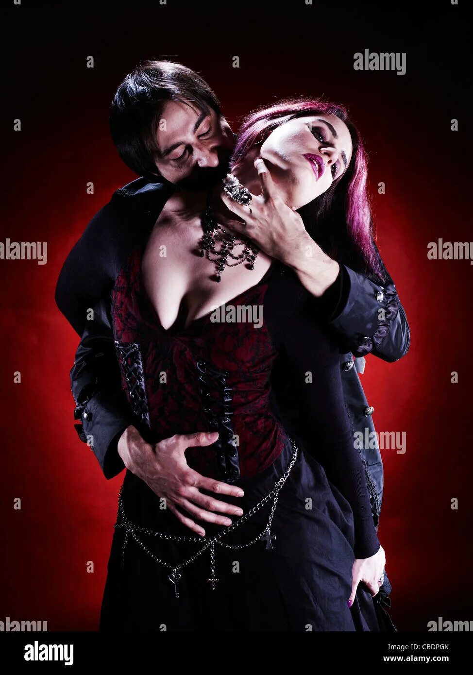 Максимилиан штраус - регент-тремер. Vampire the masquerade blood hunt. Vampire the masquerade swansong вампиры. Вампир the masquerade redemption. Роберт эггерс носферату.