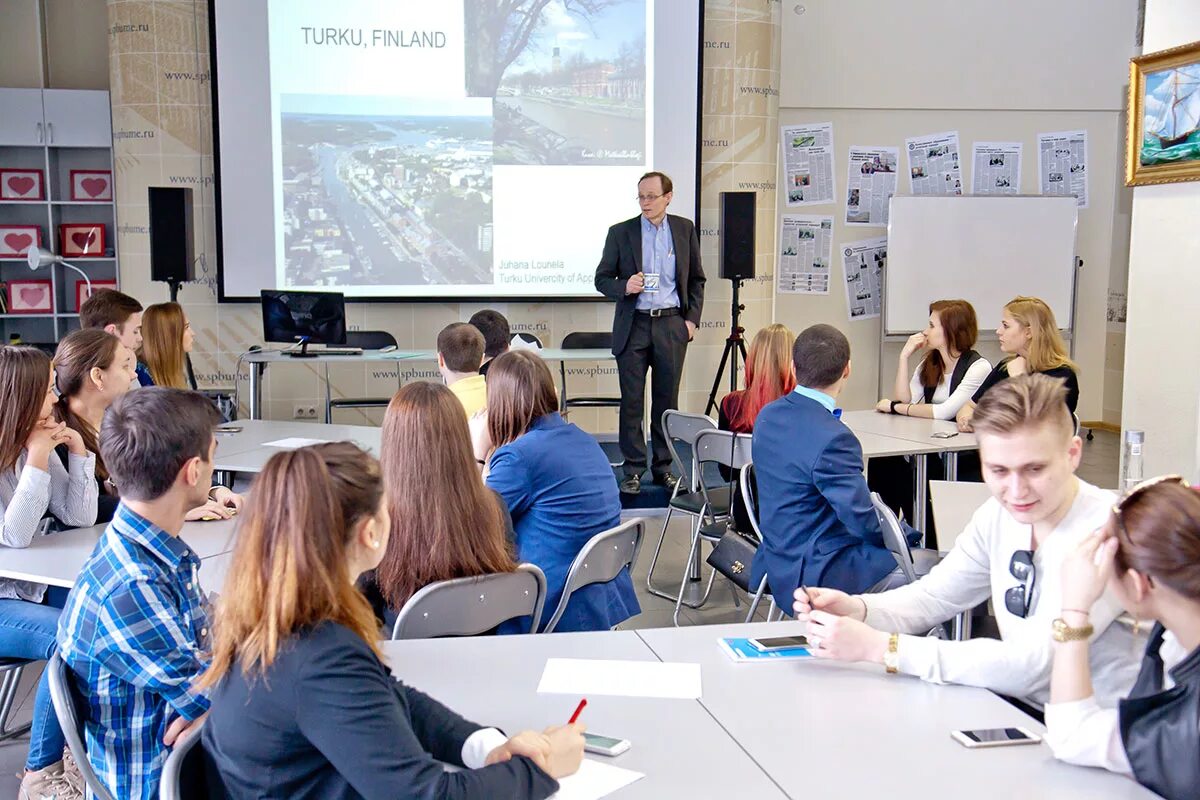 востребованные специальности. профессия 2015 года. спбутуиэ дмитриева. профессии фото. самые высокооплачиваемые специальности на рынке труда.