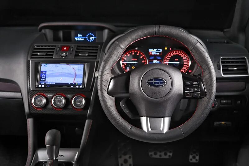 Subaru levorg комплектации. Леворг драйв 2 субару. Панель субару леворг. Subaru levorg салон. Руль субару леворг.