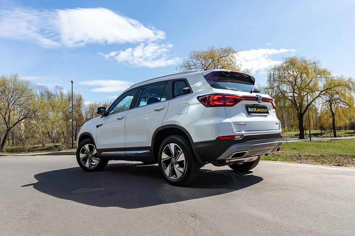 Cs75 тест драйв. Чанган cs75 fl. чанган 75. чанган 75 fl. changan cs75fl внедорожник (comfort).