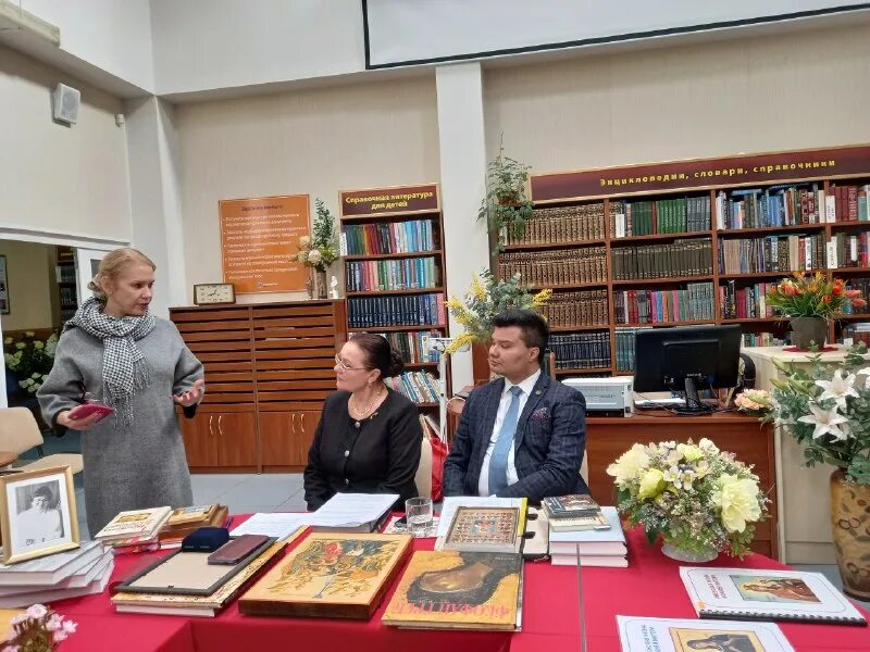 библиотека им белинского калуга. график библиотеки жуковской.