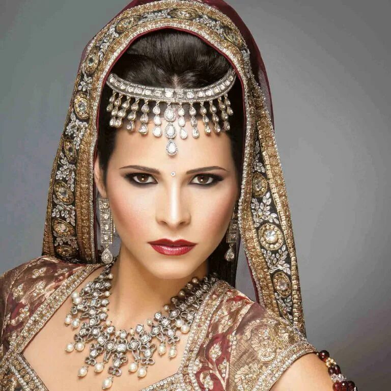 кастом восток амфибия 420 корпус. красивые девушки востока. восток амфибия 710 корпус кастом. восточный дворец. данный восток самый.