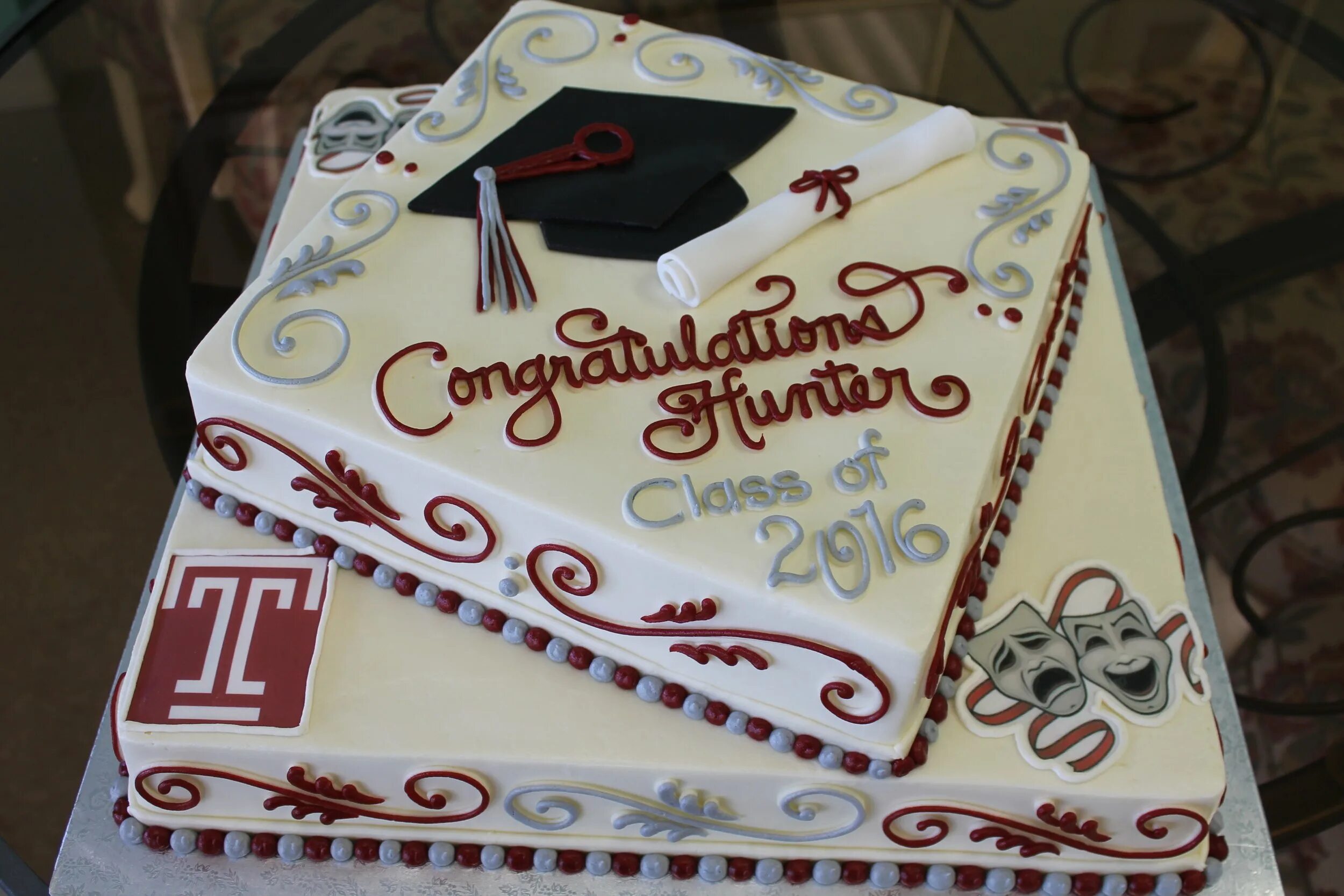 Торт на последний звонок. Торт на выпускной. Торт «выпускнику». Торт на выпускной 9. Торт для выпускников школы.