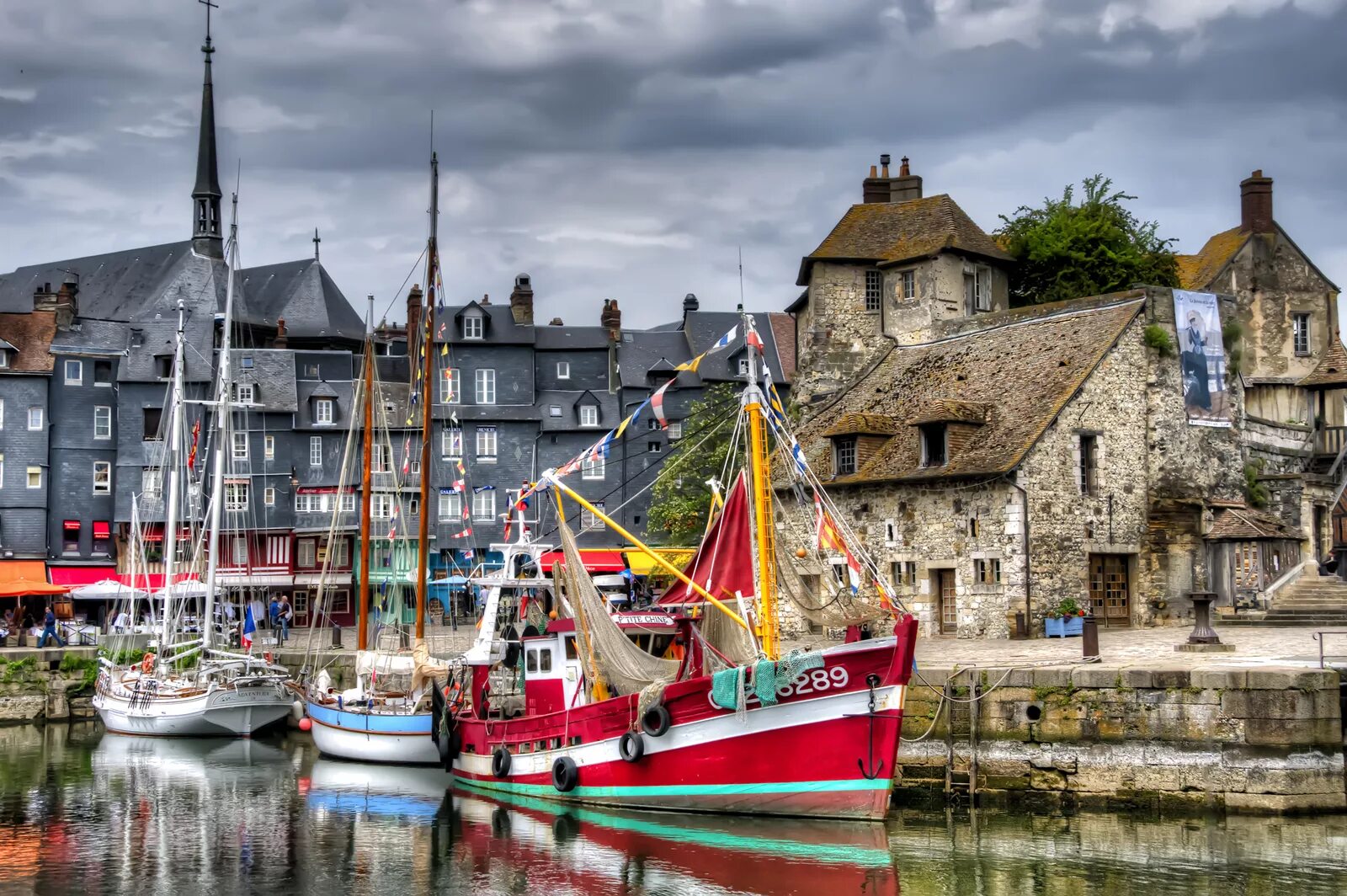 Нормандия страна. Онфлер Нормандия. Онфлер мост Нормандия. Honfleur Франция. Онфлер Франция.