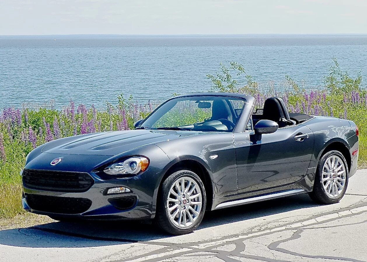 124 спайдер. Fiat 124 Spider. Fiat 124 Sport Spider 2015. Fiat 124 Spider 1966. Fiat 124 Spider 2023.