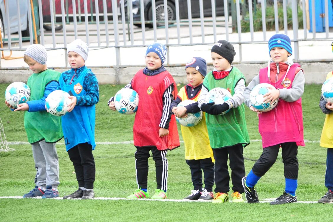 Футбол дети цска. Рыжов дюсш пфк цска. Дюсш пфк цска. Спортшкола цска. Спортшкола цска.