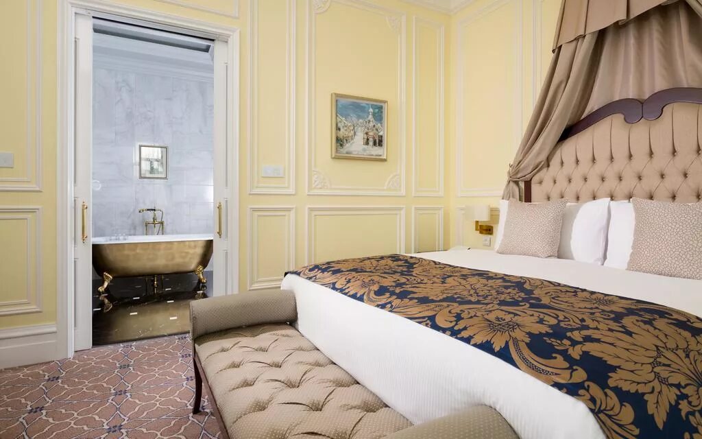 Hotel st petersburg. Lotte отель Санкт-Петербург. Лотте отель Санкт. Отель «Lotte Hotel St. Petersburg» в Санкт Петербурге. Lotte Hotels Resorts Санкт Петербург.