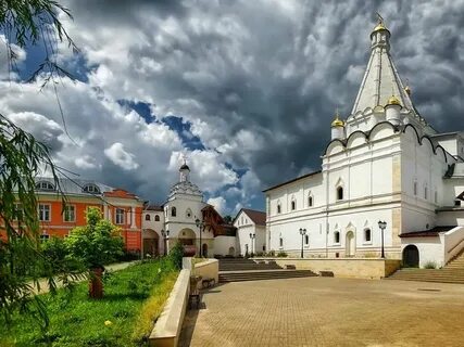 Серпуховский введенский монастырь